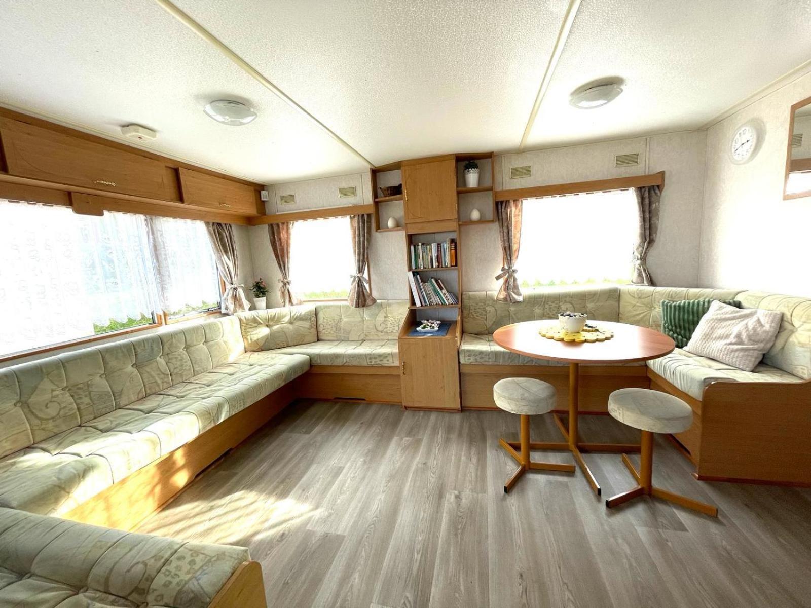 Mobilheim Na Louce Villa Vyrovice Exterior foto