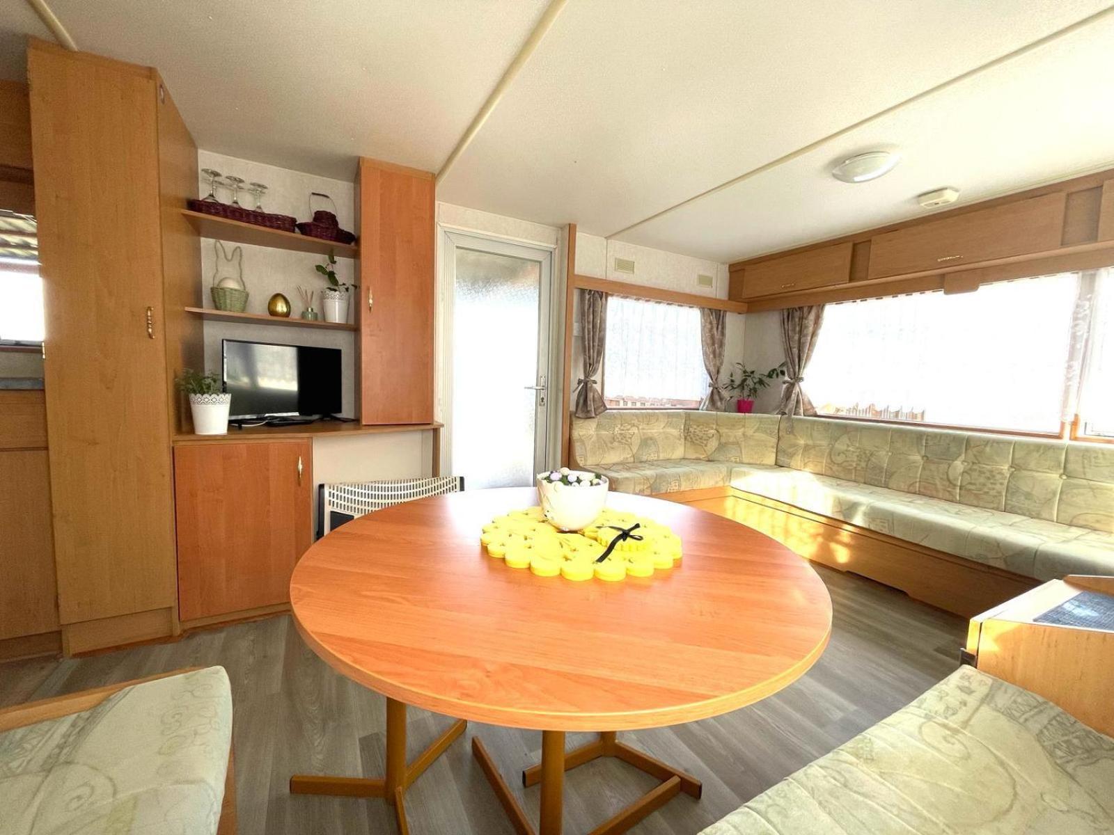 Mobilheim Na Louce Villa Vyrovice Exterior foto