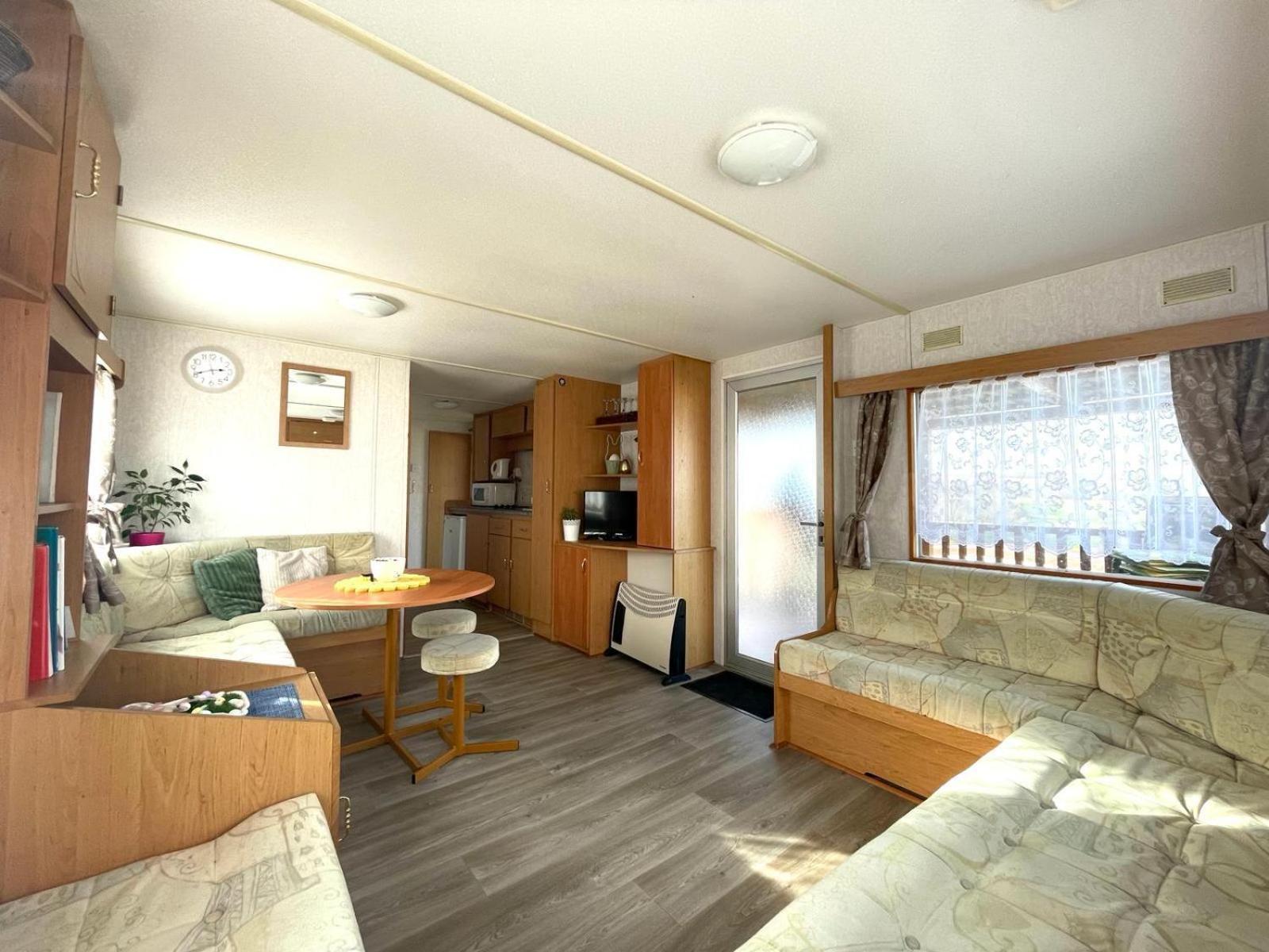 Mobilheim Na Louce Villa Vyrovice Exterior foto