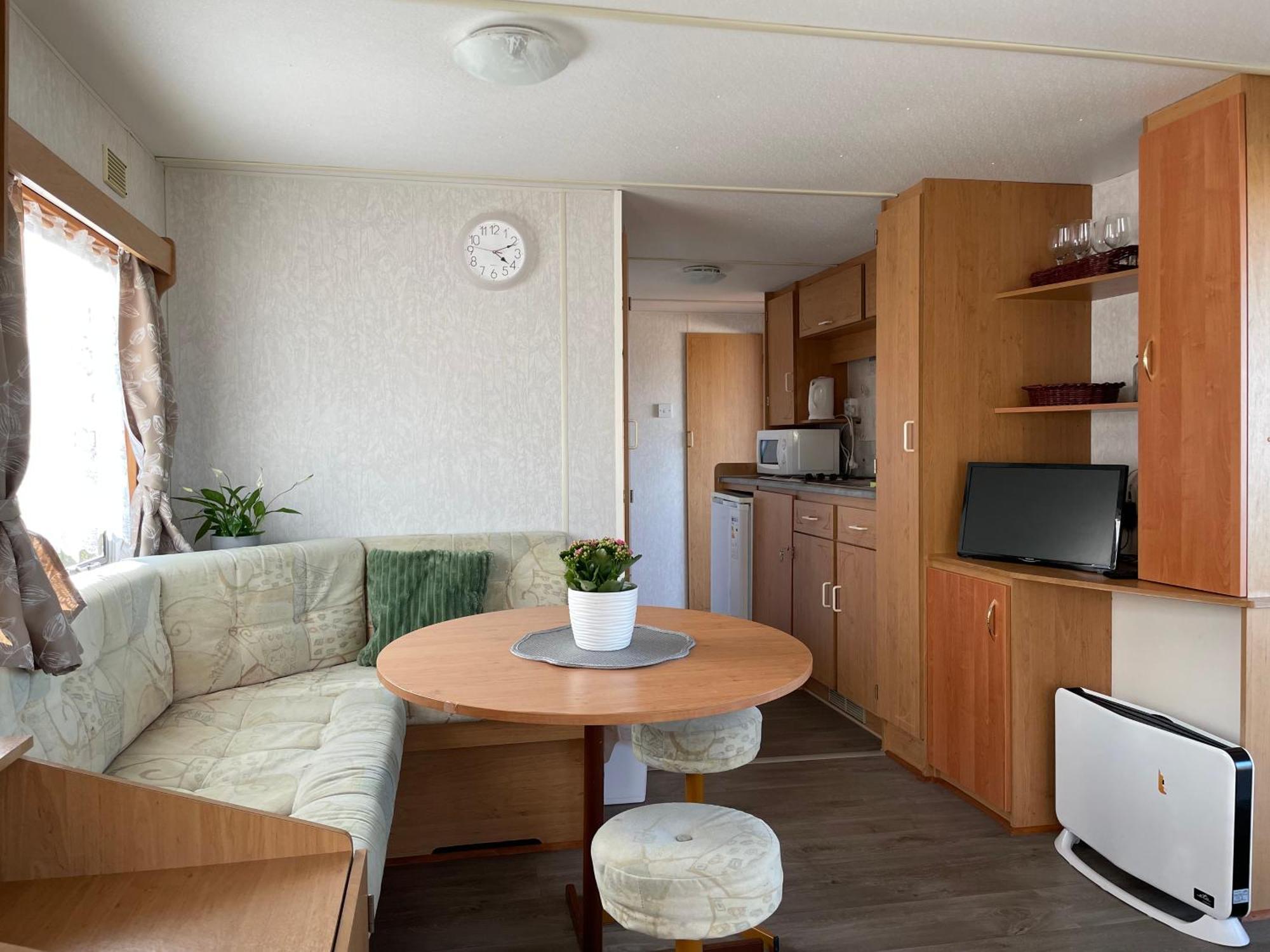 Mobilheim Na Louce Villa Vyrovice Exterior foto